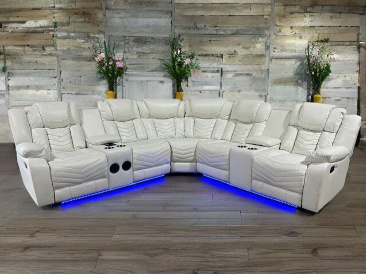 S2021 Lucky Charm Sectional (White)