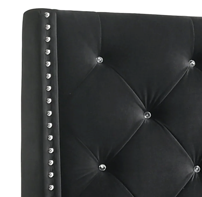 5265 Chantilly Black Velvet Queen Upholstered Bed