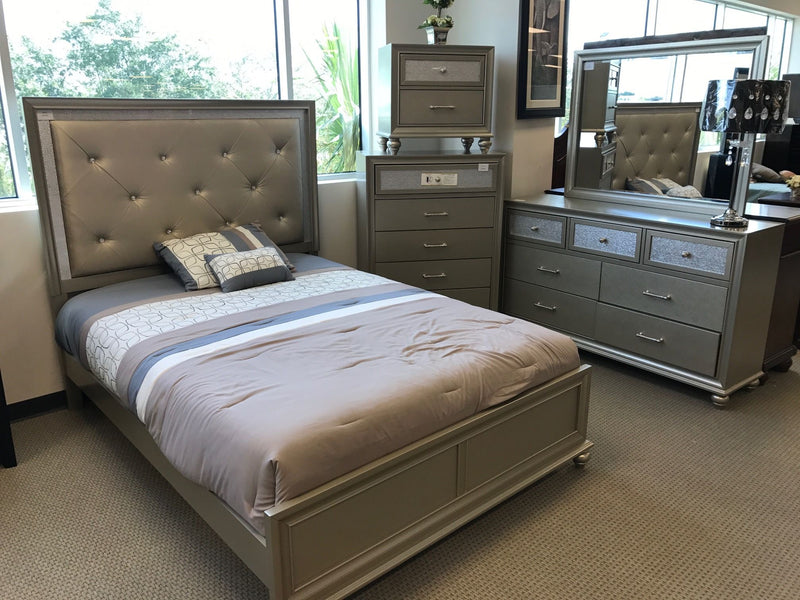 B4390 Lila Champagne Upholstered Panel Bedroom Set